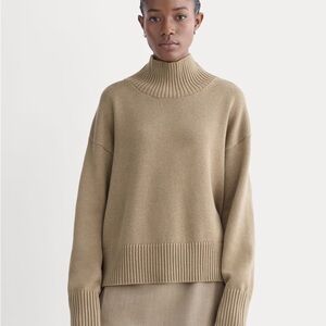 100% Cotton Everlane Relaxed Turtleneck Sweater in Camel